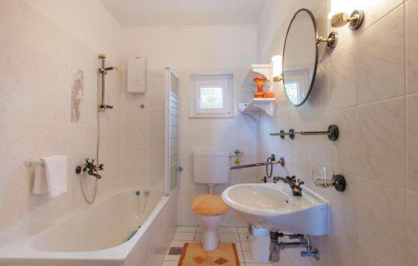 Apartments Mm Подстрана Екстер'єр фото