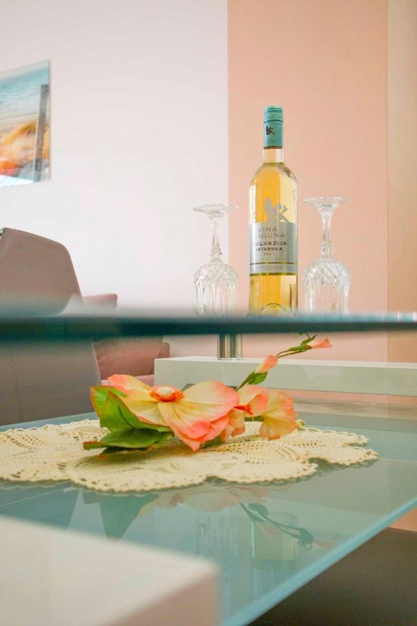 Apartments Mm Подстрана Екстер'єр фото