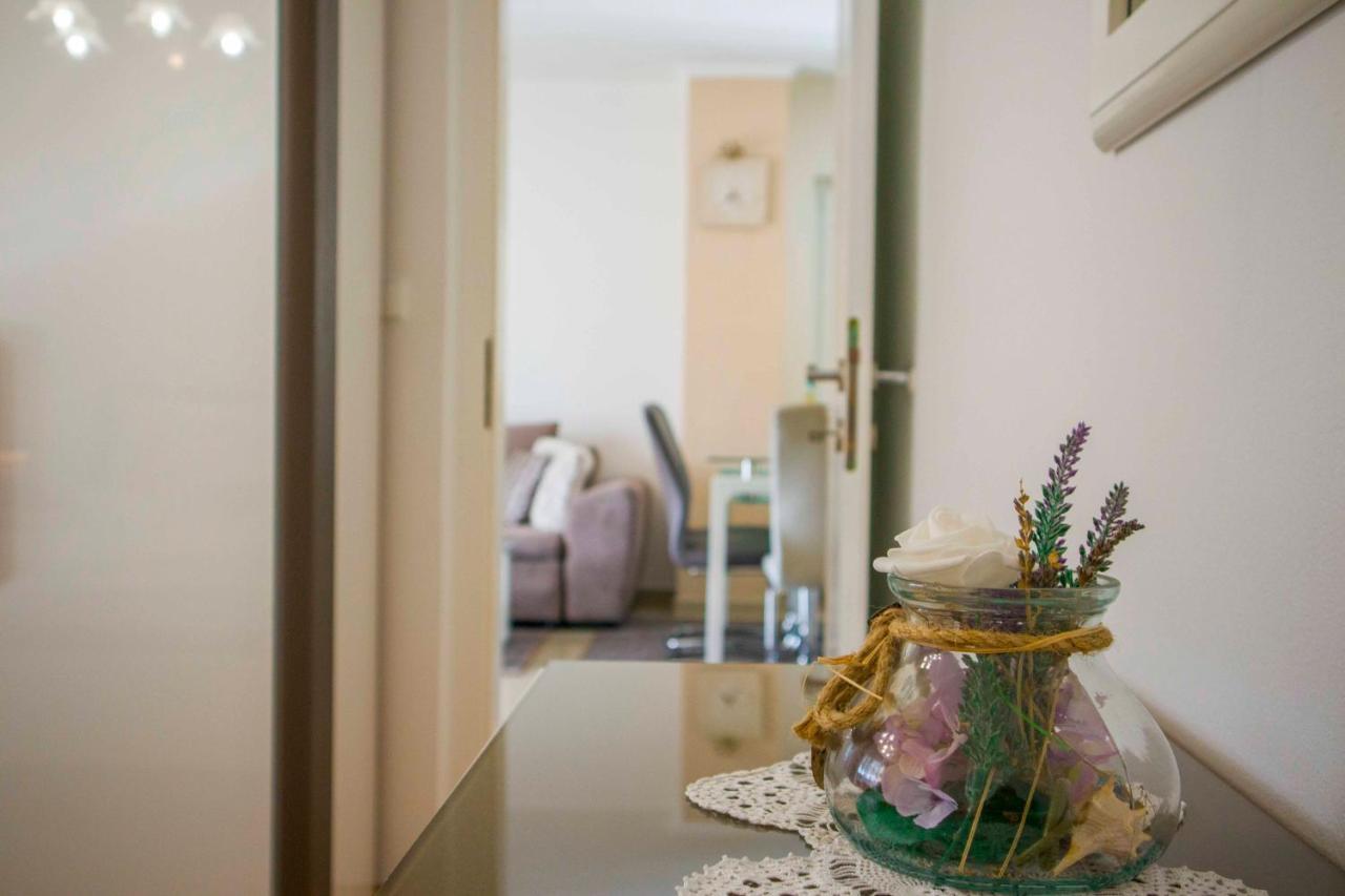 Apartments Mm Подстрана Екстер'єр фото