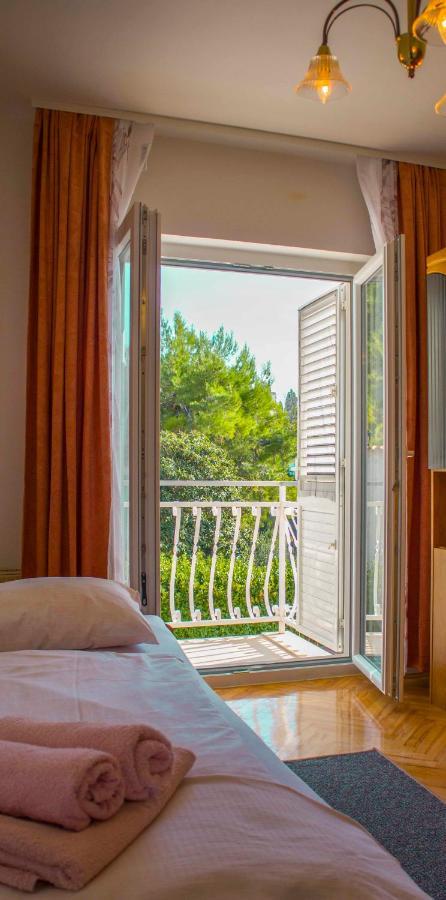 Apartments Mm Подстрана Екстер'єр фото